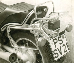 Side- and Topcasecarrierset – chrome for Yamaha XV 750 SE